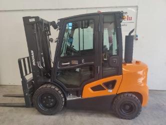 Doosan D33S-9 (vuokralla)