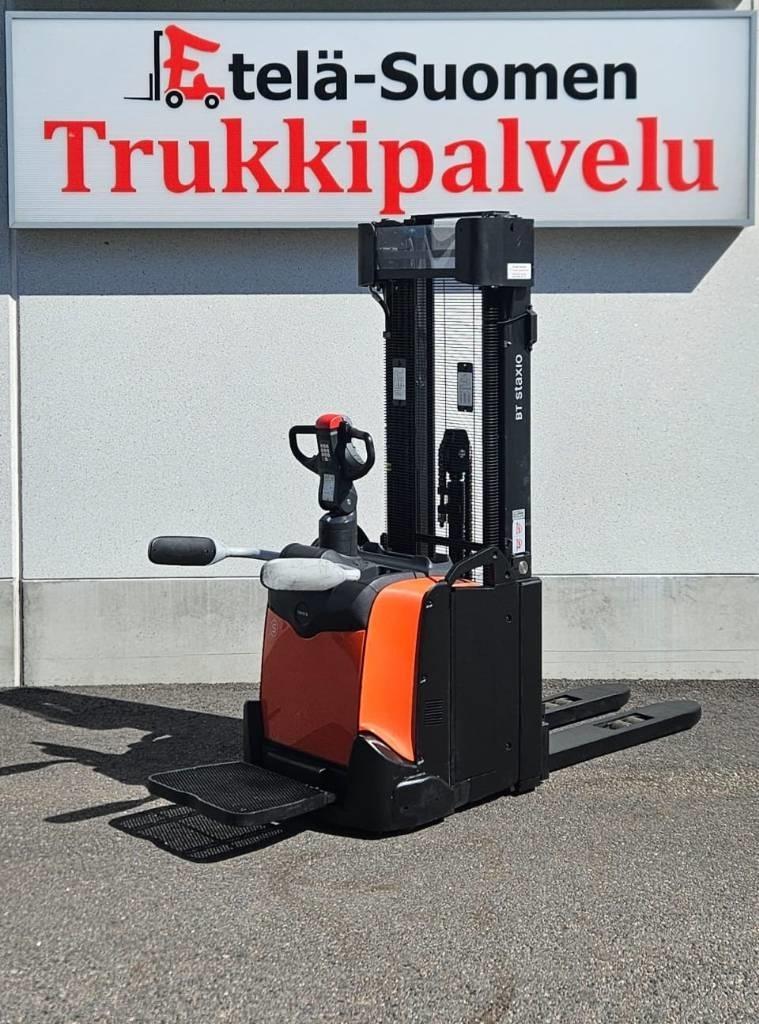 Toyota SPE 160 L Käyden ajettavat pinoamistrukit