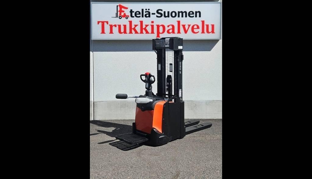 Toyota SPE 160 L Käyden ajettavat pinoamistrukit