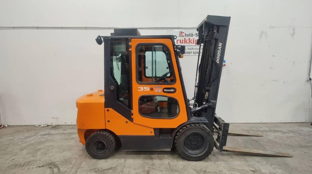 Doosan D35C7 DIESELTRUKKI Dieseltrukit